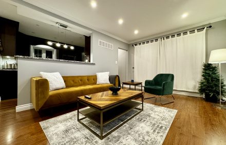 Newly Renovated 3 Bedroom Home – Free Parking